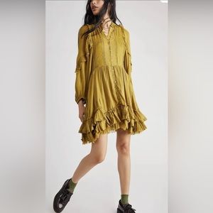 NWOT FREE PEOPLE ONE AMBROSIA RUFFLE TEIRE VINTAGE LACE INSET DRESS SIZE SP